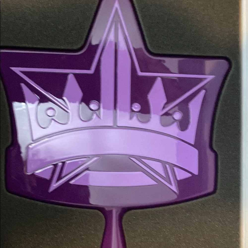 Jeffree Star handheld mirror from the Blood Lust collection.